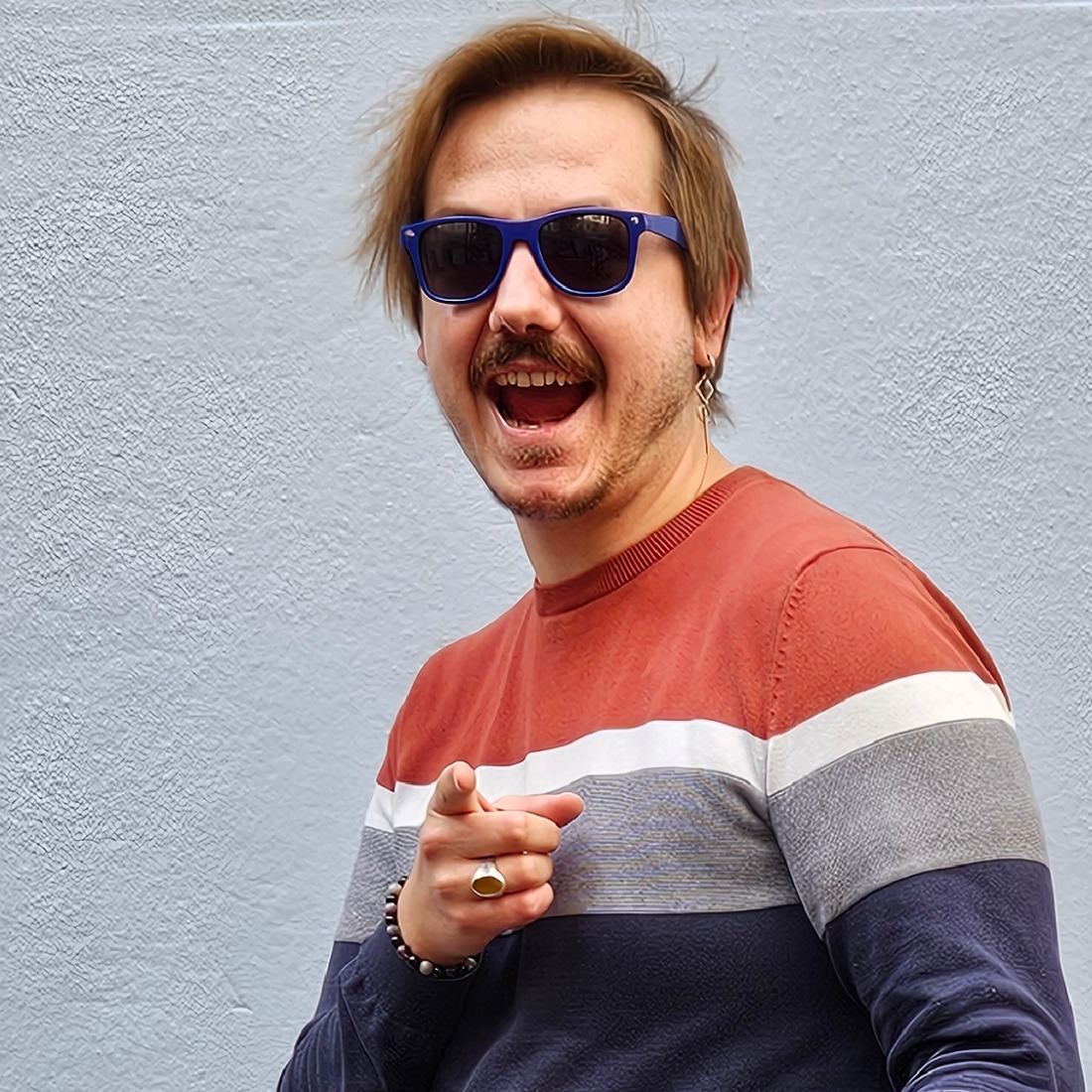 Proposition cropped photo 34