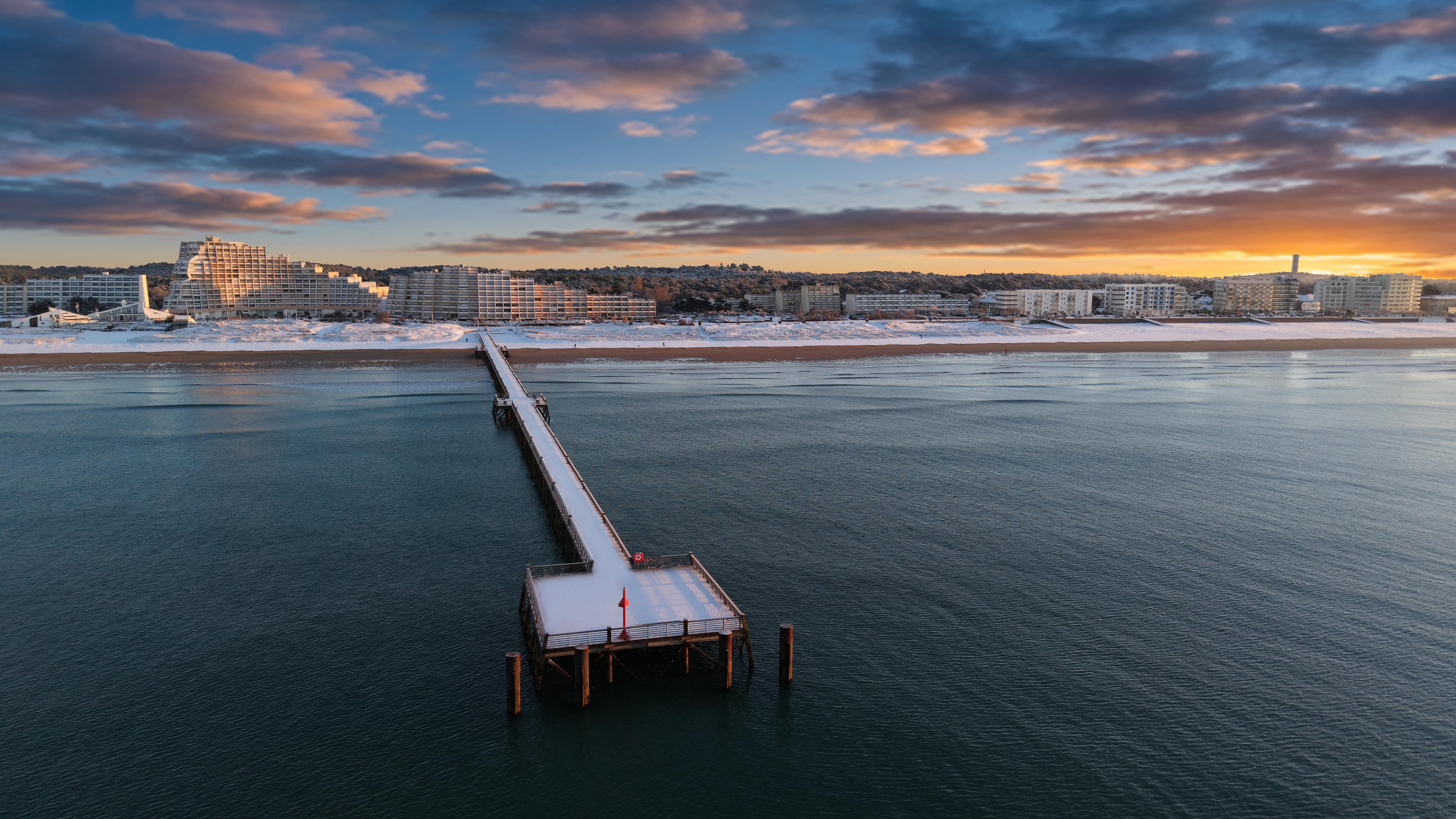 Estacade saintjeandemonts hiver noel 2025