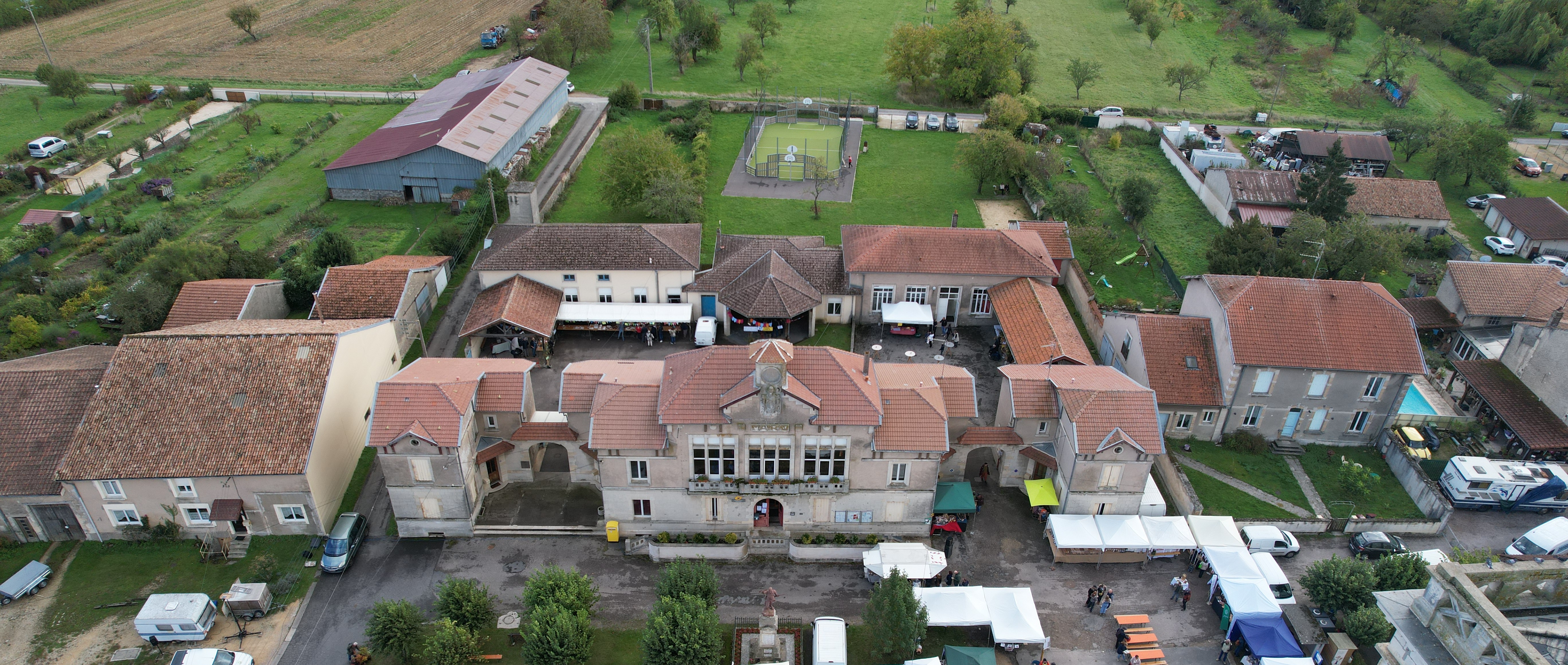Photographie mairie face avant 50m  hannonville sous les cotes  grandestdrone 05 10 2025 modifie