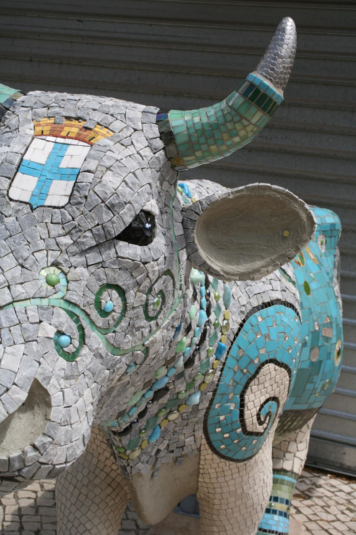 Vache-mosaique-bleu-ora