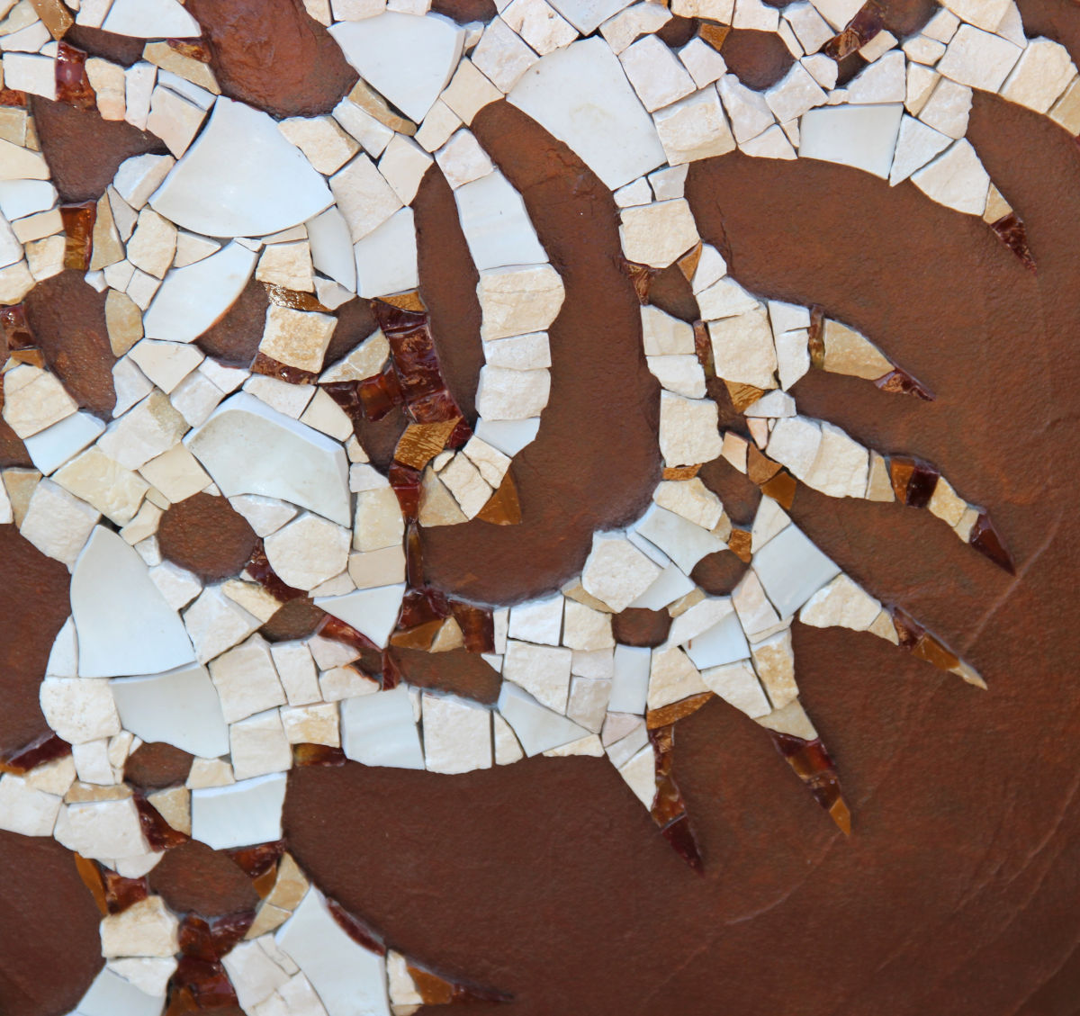 Bouclier Dentelle, Ora Mosaiques