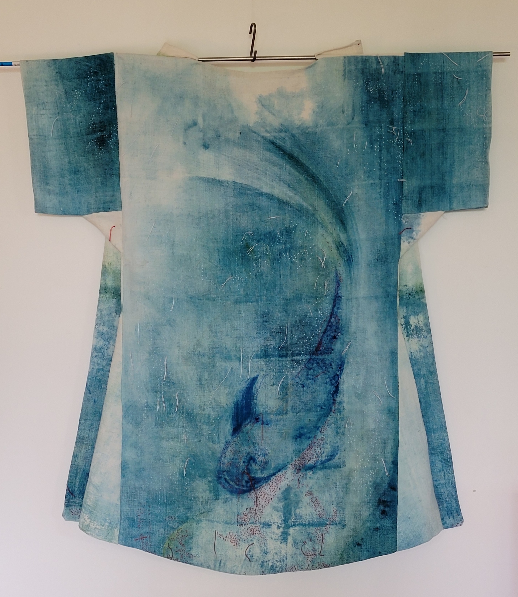 Collection Habits —huile et broderie sur étoffe ancienne, Laurence Bernard, 2025