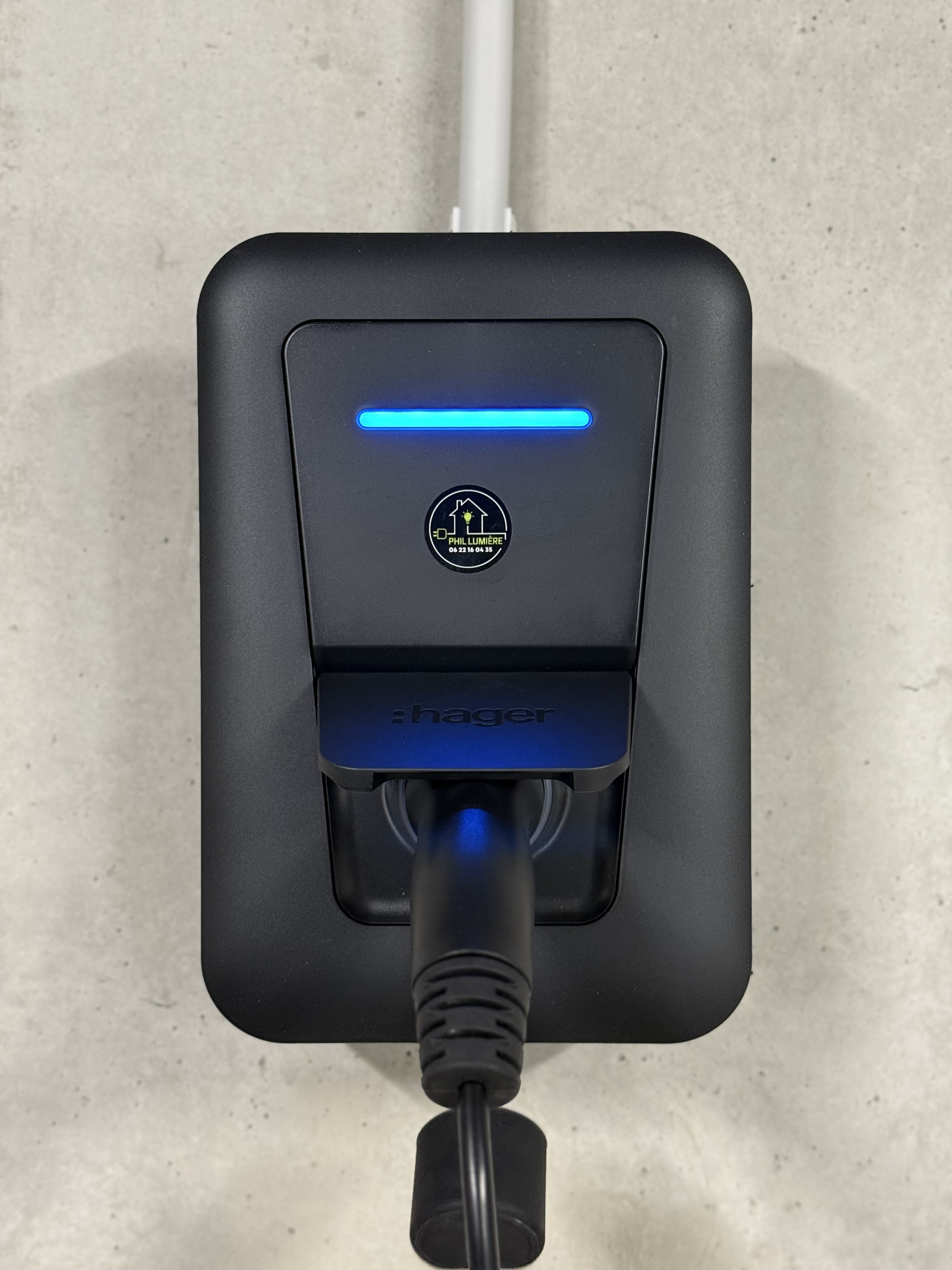 Installation borne de recharge thonon