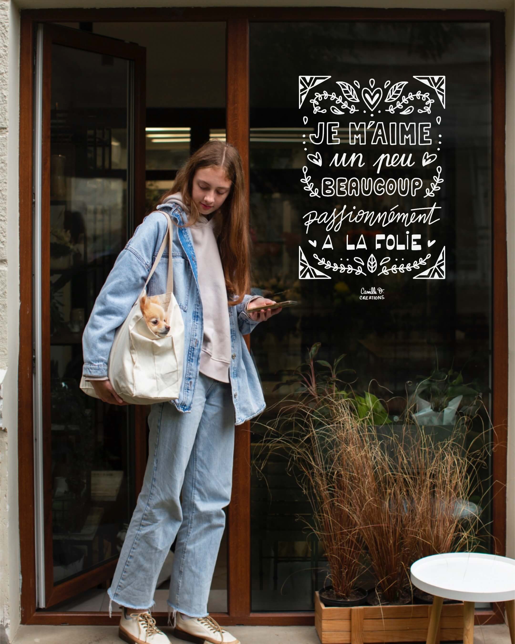 Peinture sur vitrine à Paris ou dans les Yvelines pour la Saint-Valentin, sous forme d'affiche lettrage : je m'aime un peu, beaucoup, passionément, à la folie