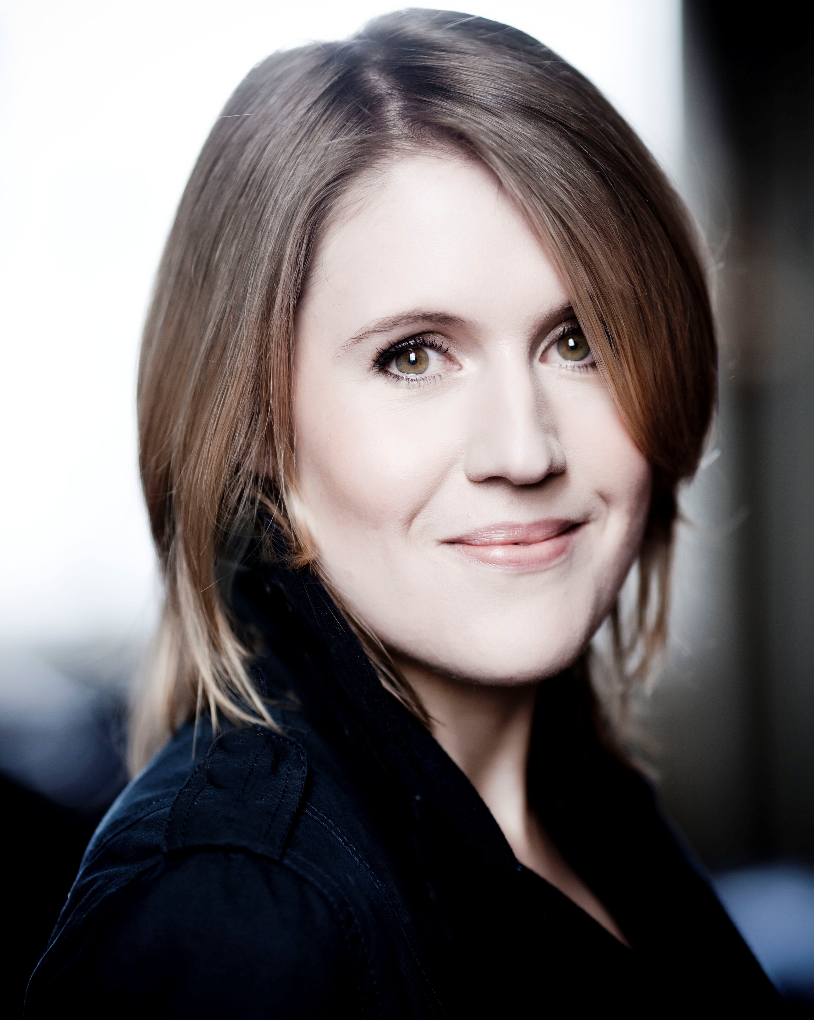 Anna-Stephany-credit-Marco-Borggreve