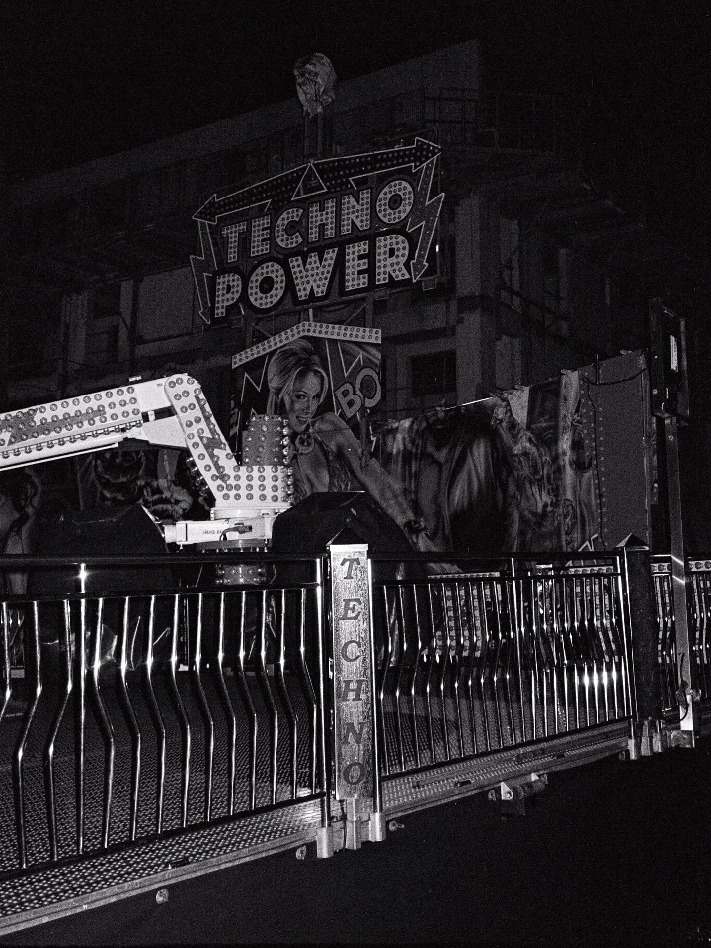 9f1594e2 ee58 415f ba6a b9c3c17dc213