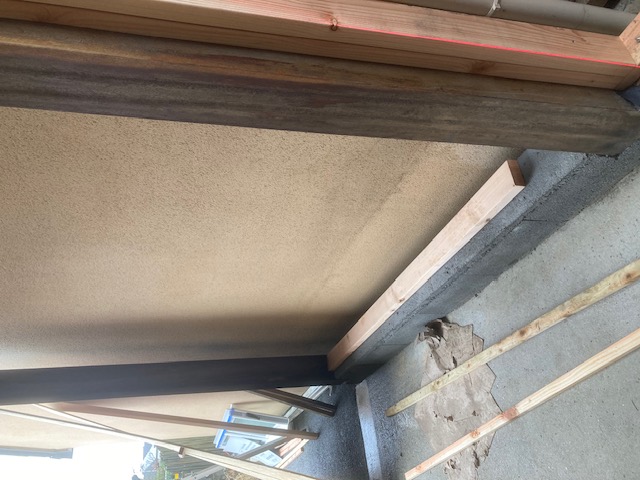 Avo renovation isolation d un garage aux ponts de ce maconnerie surbots menuiserie porte fenetre bardage 12