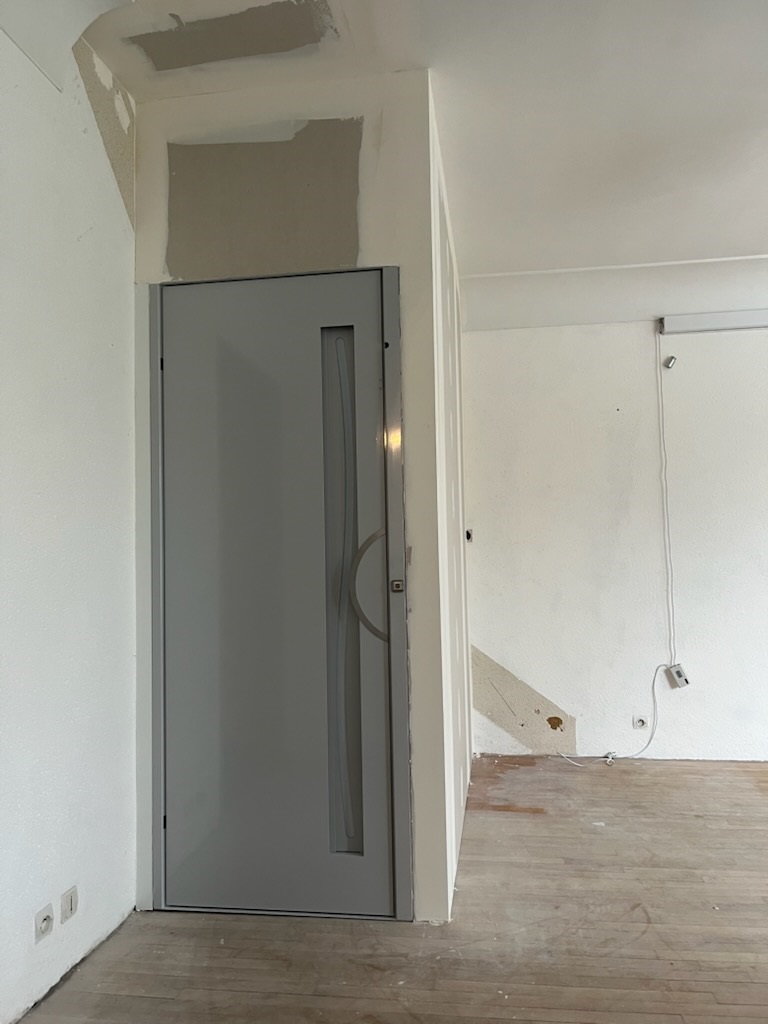 Renovation escalier tremie cloison et habillage ascenseur 19