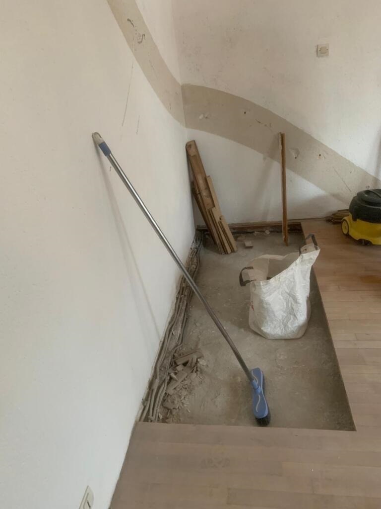 Renovation escalier tremie cloison et habillage ascenseur 9