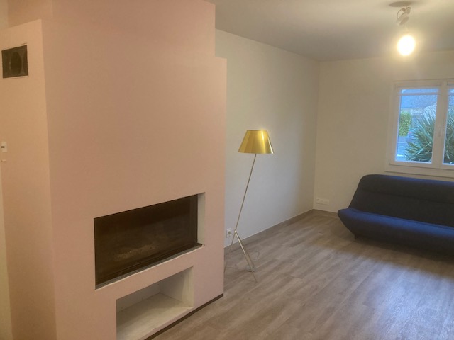 Avo renovation modernisation de ce salon sejour peinture et sol 10