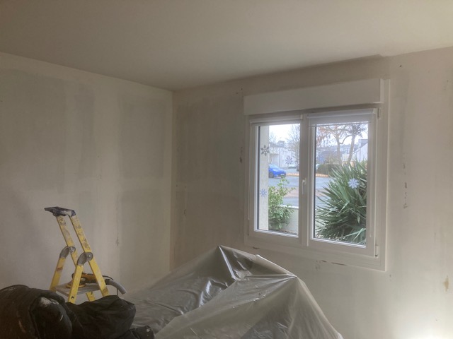 Avo renovation modernisation de ce salon sejour peinture et sol 2