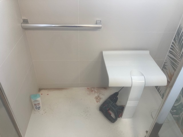 Renovation complete de salle de bain angers quartier chevrollier 14