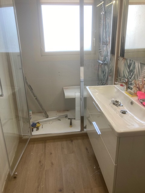 Renovation complete de salle de bain angers quartier chevrollier 9