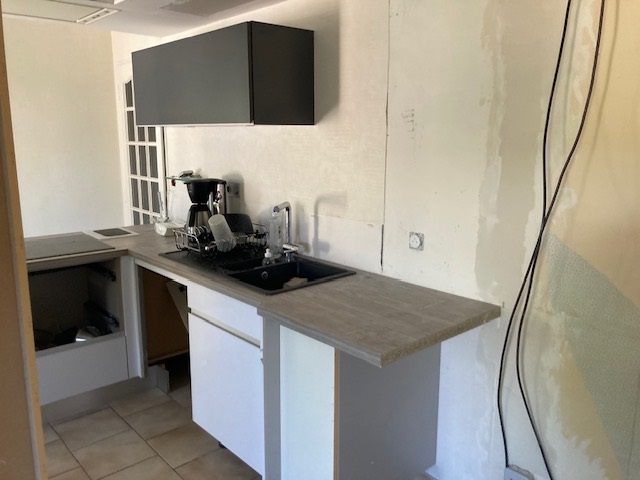 Avo renovation isolation garage renovation cuisine et buanderie angers 16