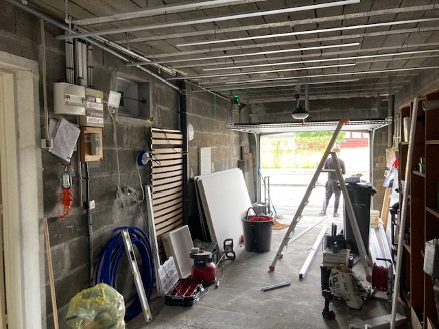 Avo renovation isolation garage renovation cuisine et buanderie angers 2