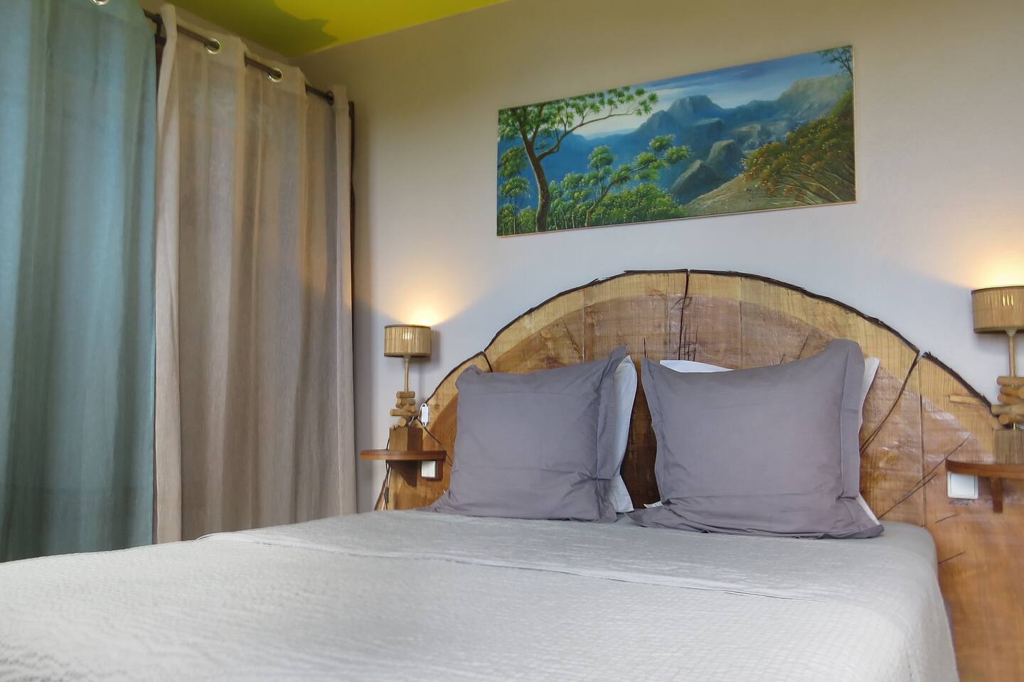 Fedd9681 5569 4592 83cb 6d4ff2c49b04