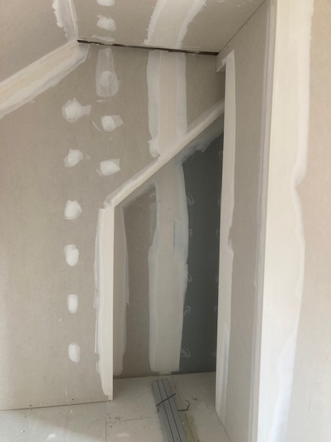 Avo renovation angers amenagement de combles escalier sur mesure placo plomberie electricite isolation sol tubage 47