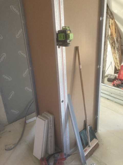 Avo renovation angers amenagement de combles escalier sur mesure placo plomberie electricite isolation sol tubage 38