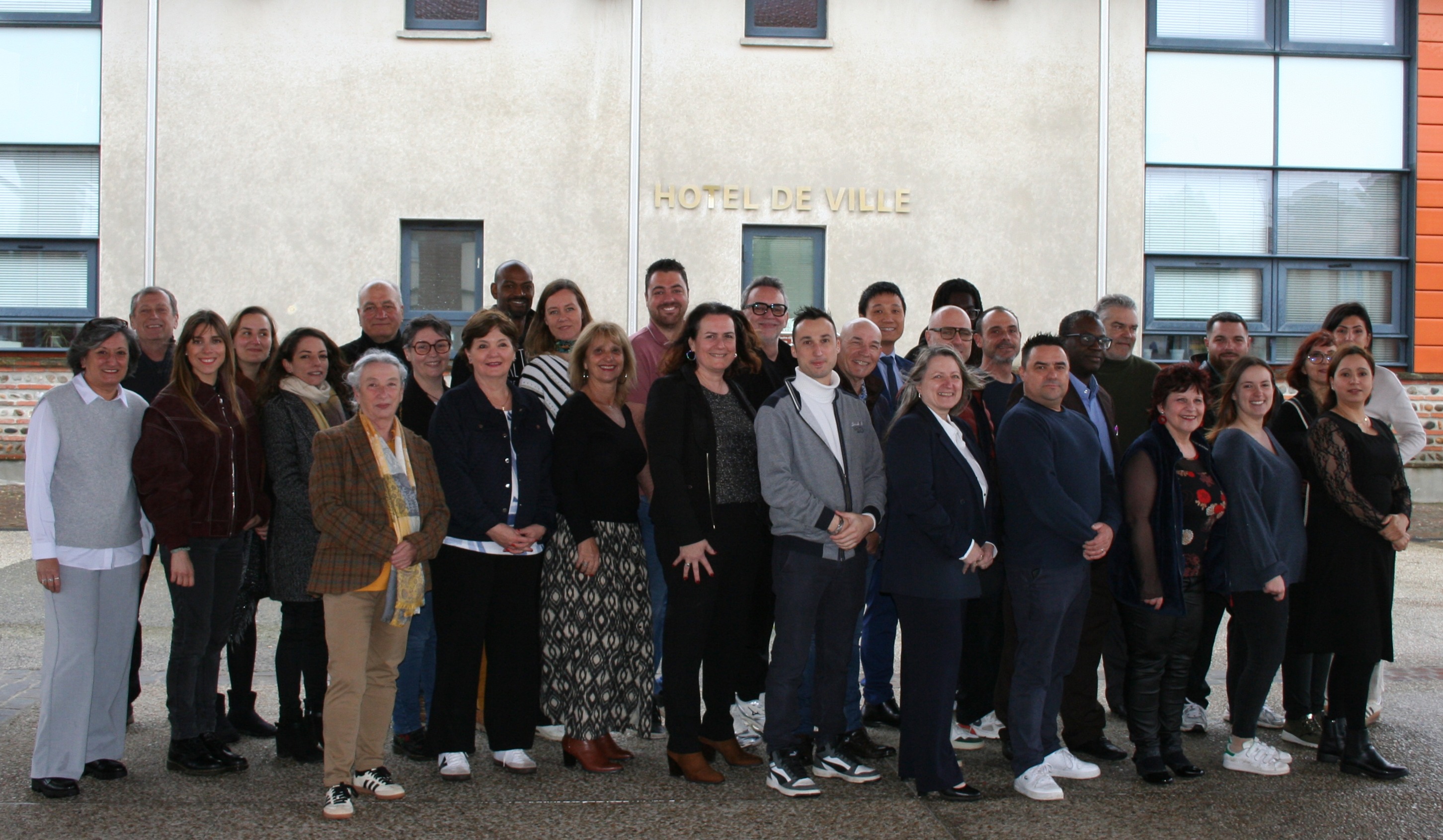 Groupe halle hotel ville 46