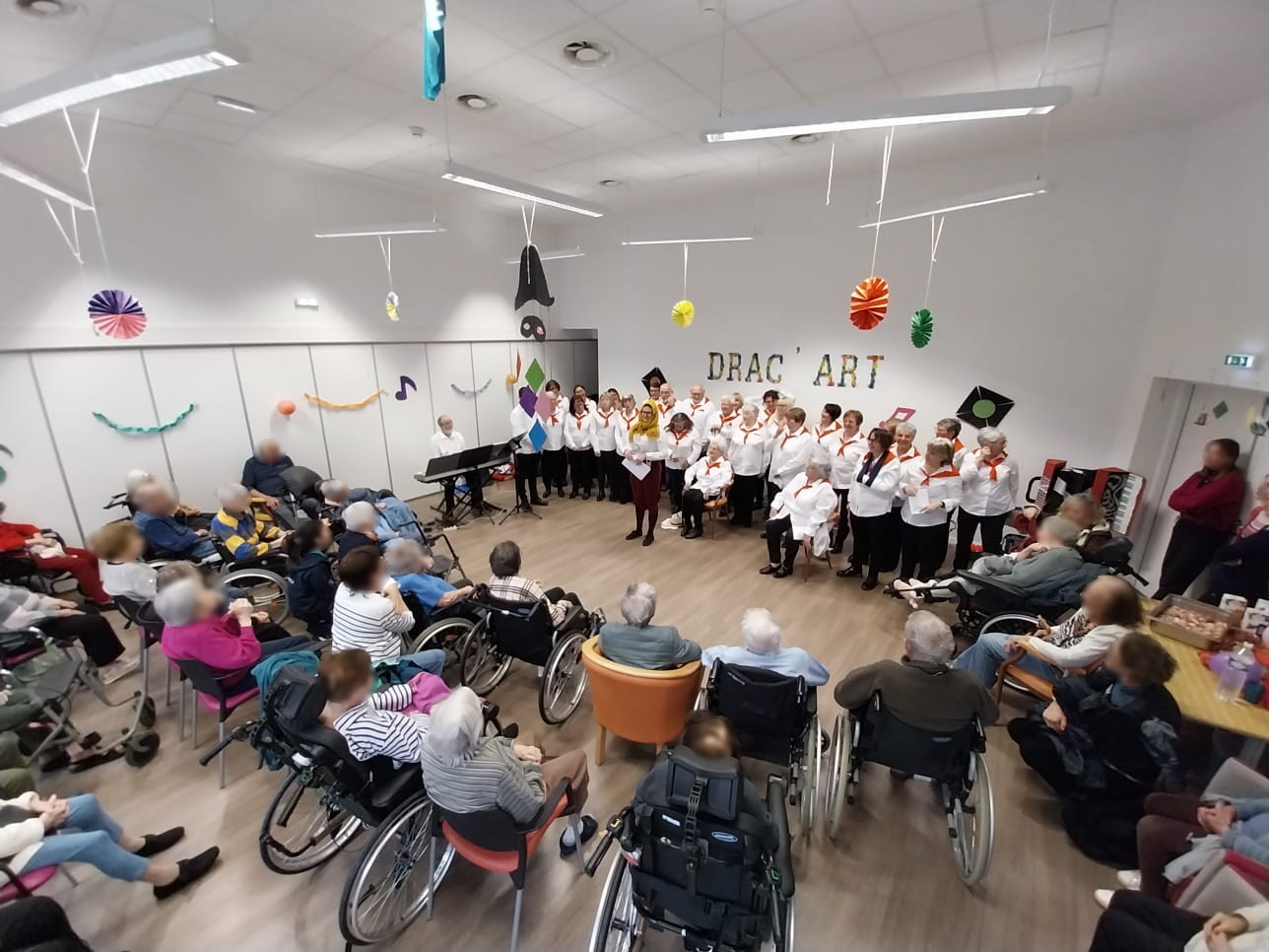 Photo-2-ehpad-2026-02-17