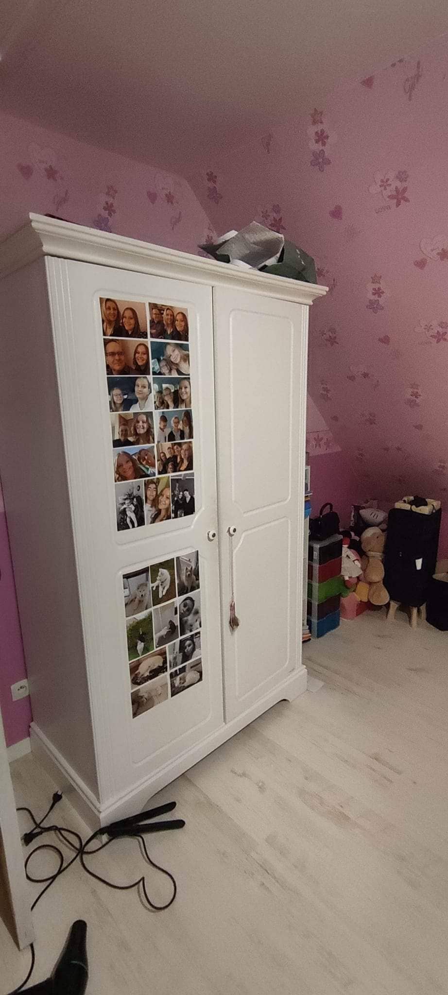 Rénovation d'une chambre. Suppression de l'armoire et du papier peint.
Plombier Rots.