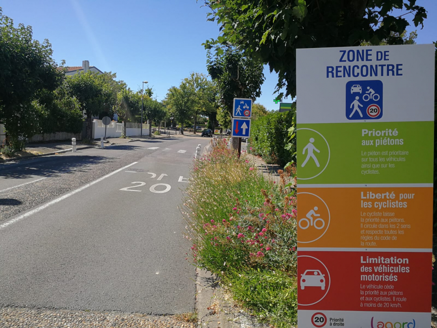 3ddc7c1342202ff1939ae99b11098ec6 XL