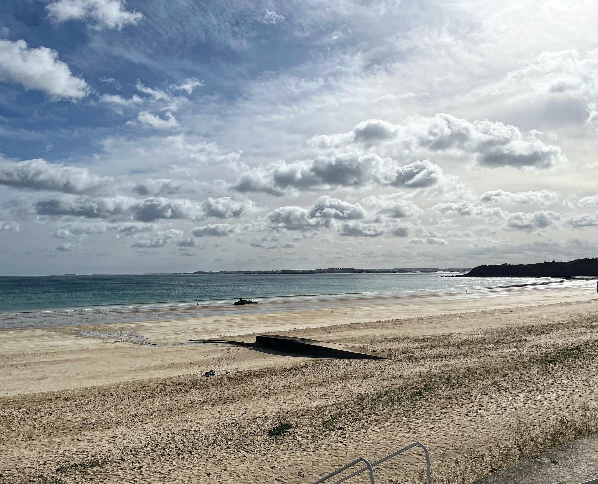 Grand plage pour le site