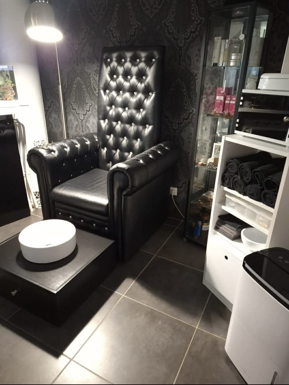 Att-lh d-rgqv0varboreotr9vhefr4gekrx-szcrv2fjxy