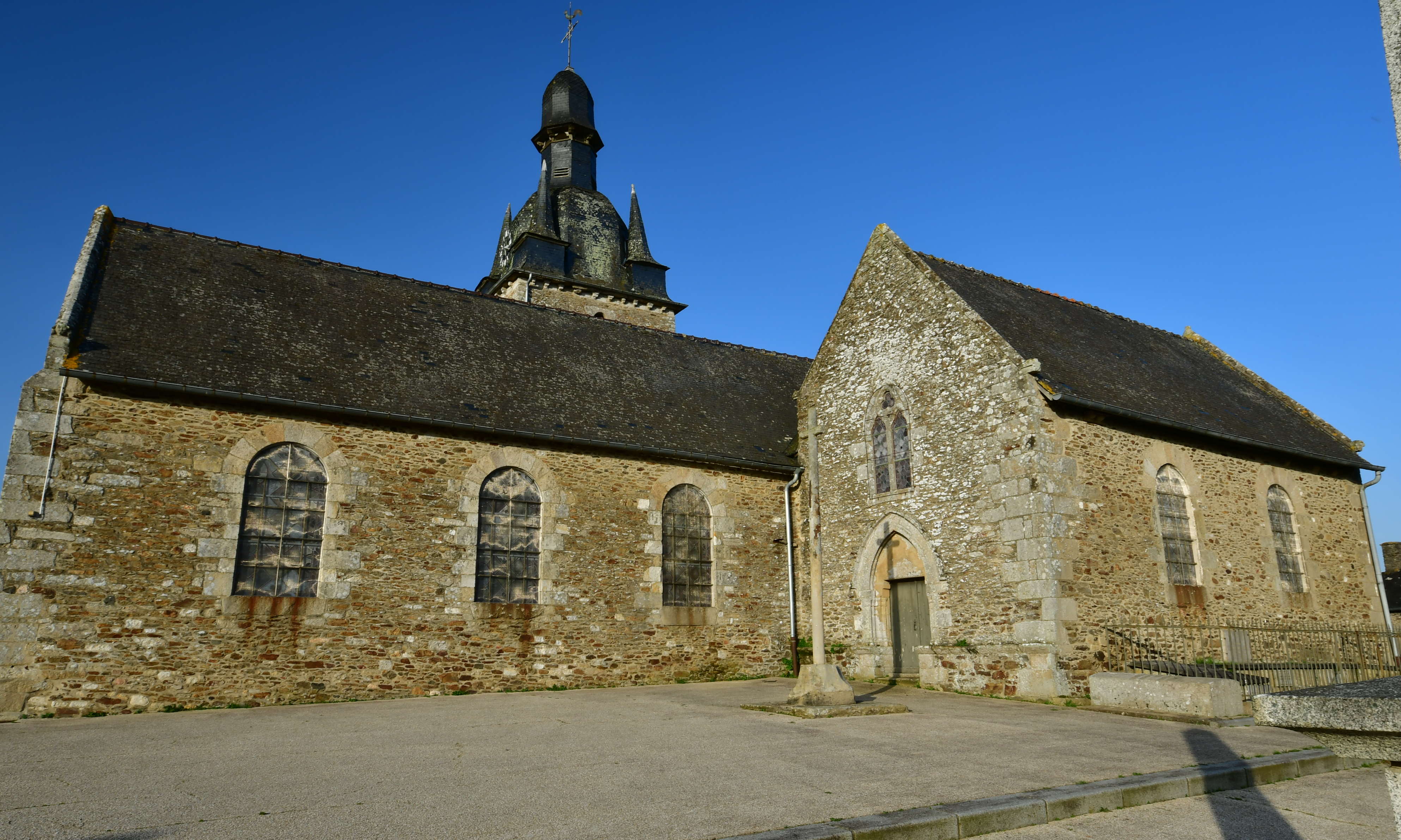Eglise trigavou3