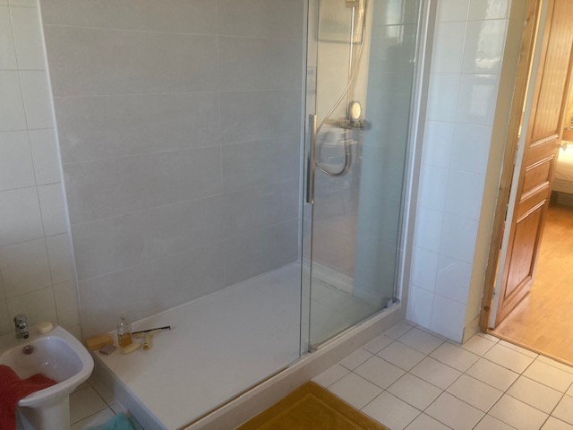 Avo renovation renovation partielle salle de bain quartier saint serge angers 20