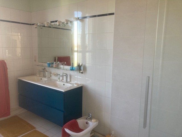 Avo renovation renovation partielle salle de bain quartier saint serge angers 15