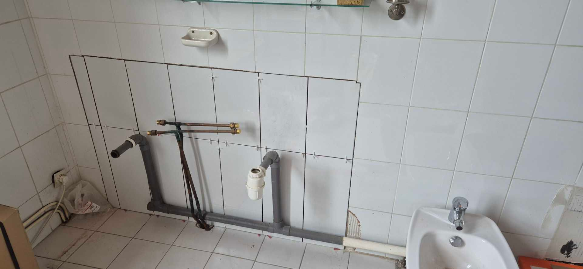 Avo renovation renovation partielle salle de bain quartier saint serge angers 14