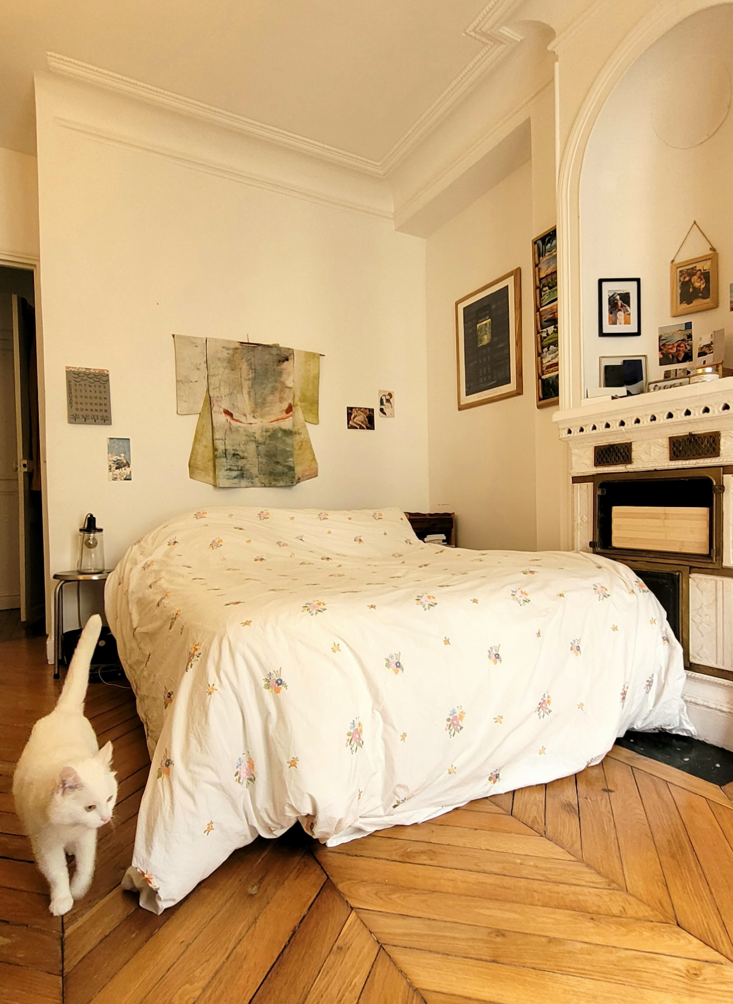 Oi miyaru laurence bernard chambre paris 1 