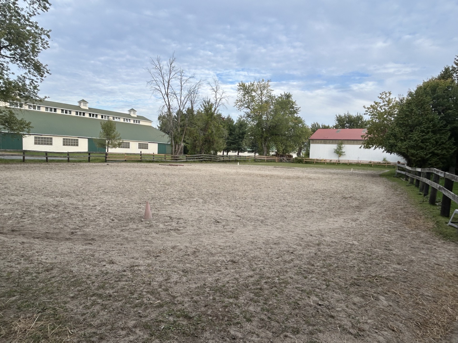 3e233448 b14b 441f a4a9 9c665f117c3f