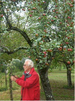 Photo-de-Mr-Yves-Micheland