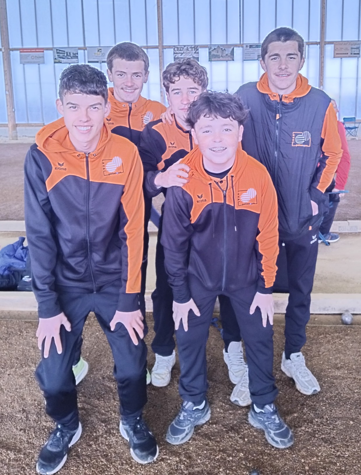 7517111241102522431-1-