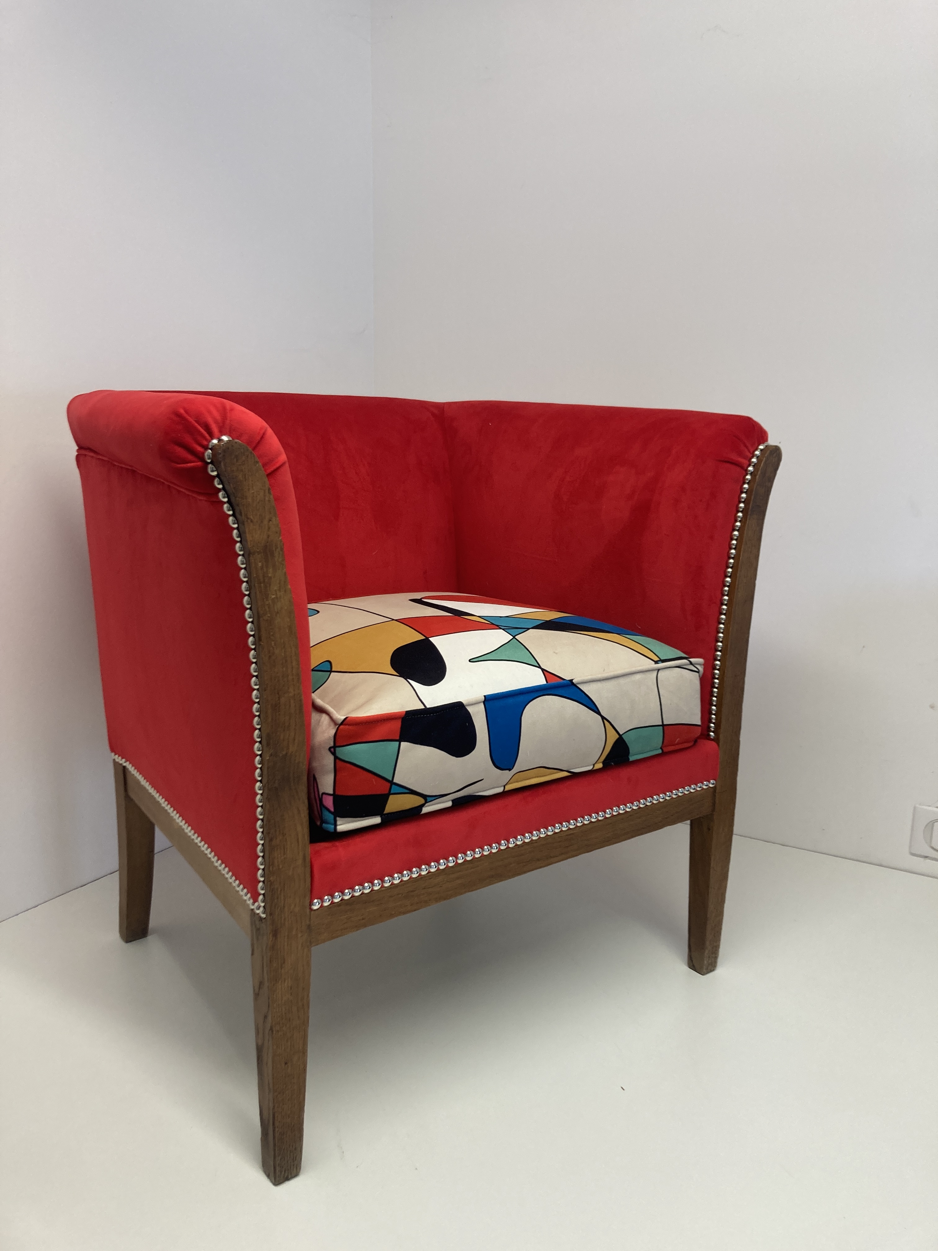 Tapissier decorateur atelierlesrenaissances saintmeadardenjalles couture renovationfauteuil restaurationmobilier ebeniste relookingmeuble fauteuil artdeco tapissierlacanau tapissiereysines tapissiermerignac