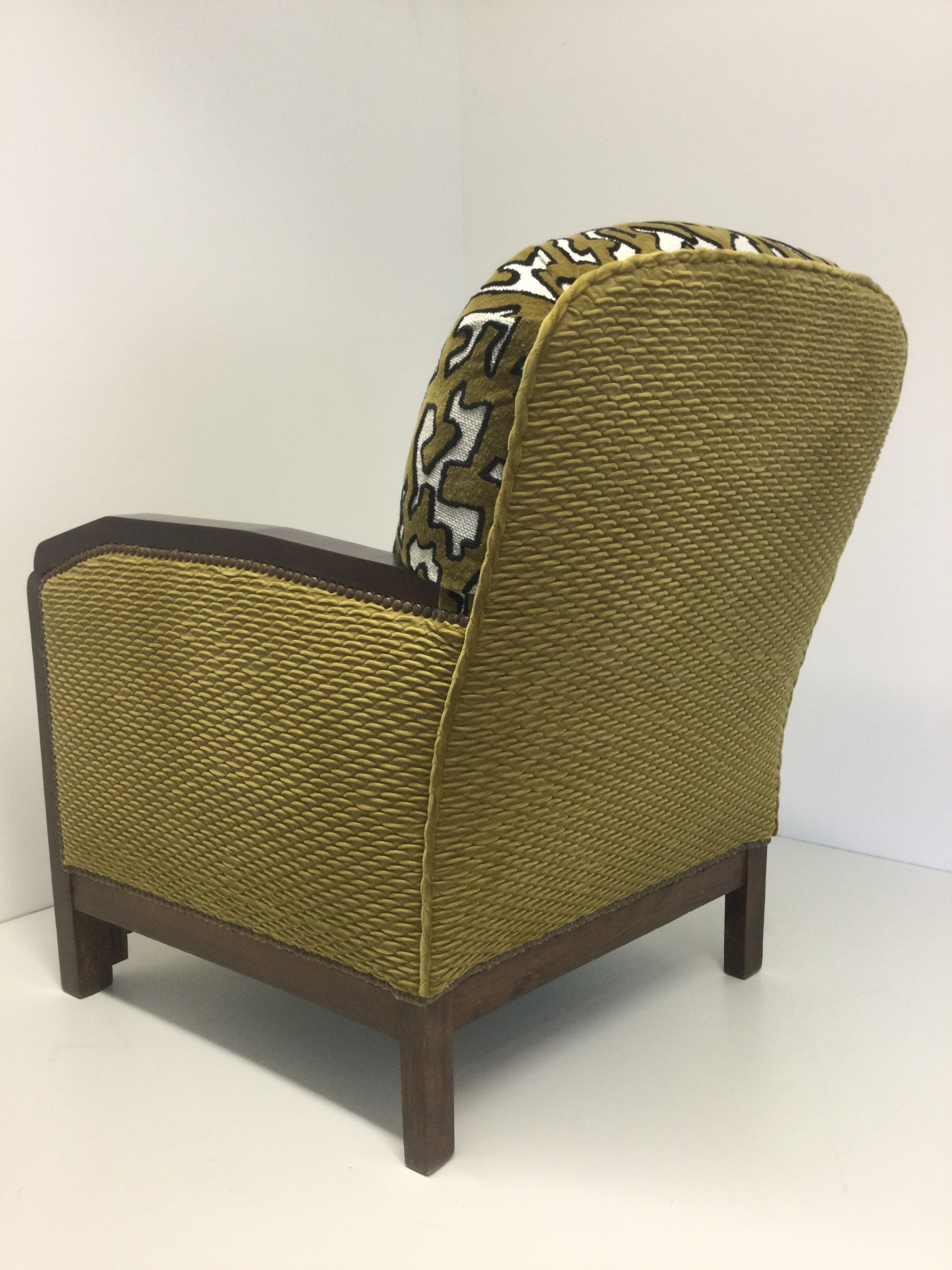 Atelierlesrenaissances tapissierdecorateur relookingmeuble restaurationfauteuil artdeco fauteuil saintmedardenjalles saintaubindemedoc bordeaux lacanaux eysines arcachon merignac lehaillon letaillanmedoc