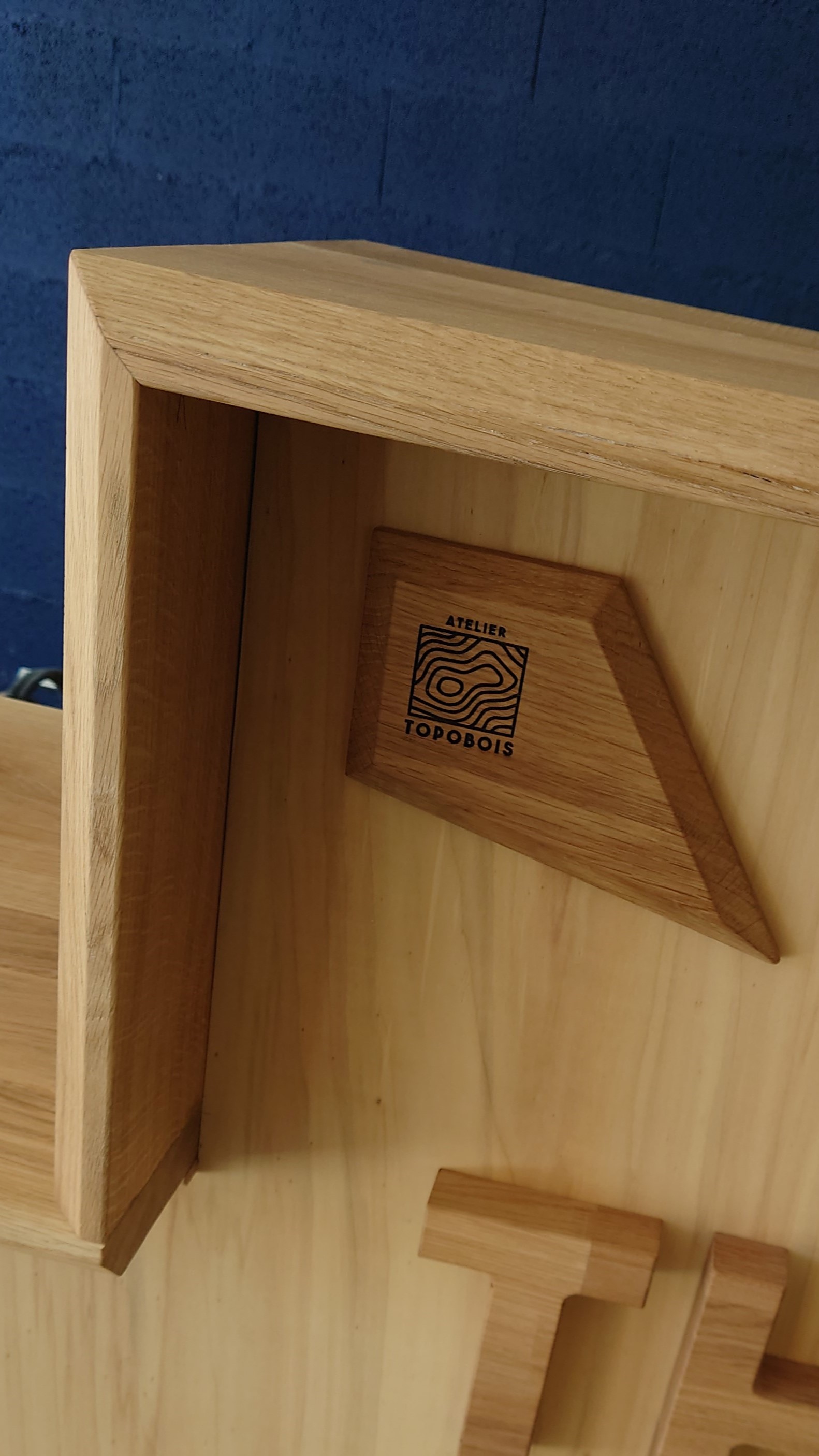 Atelier topobois signature gravure lazer