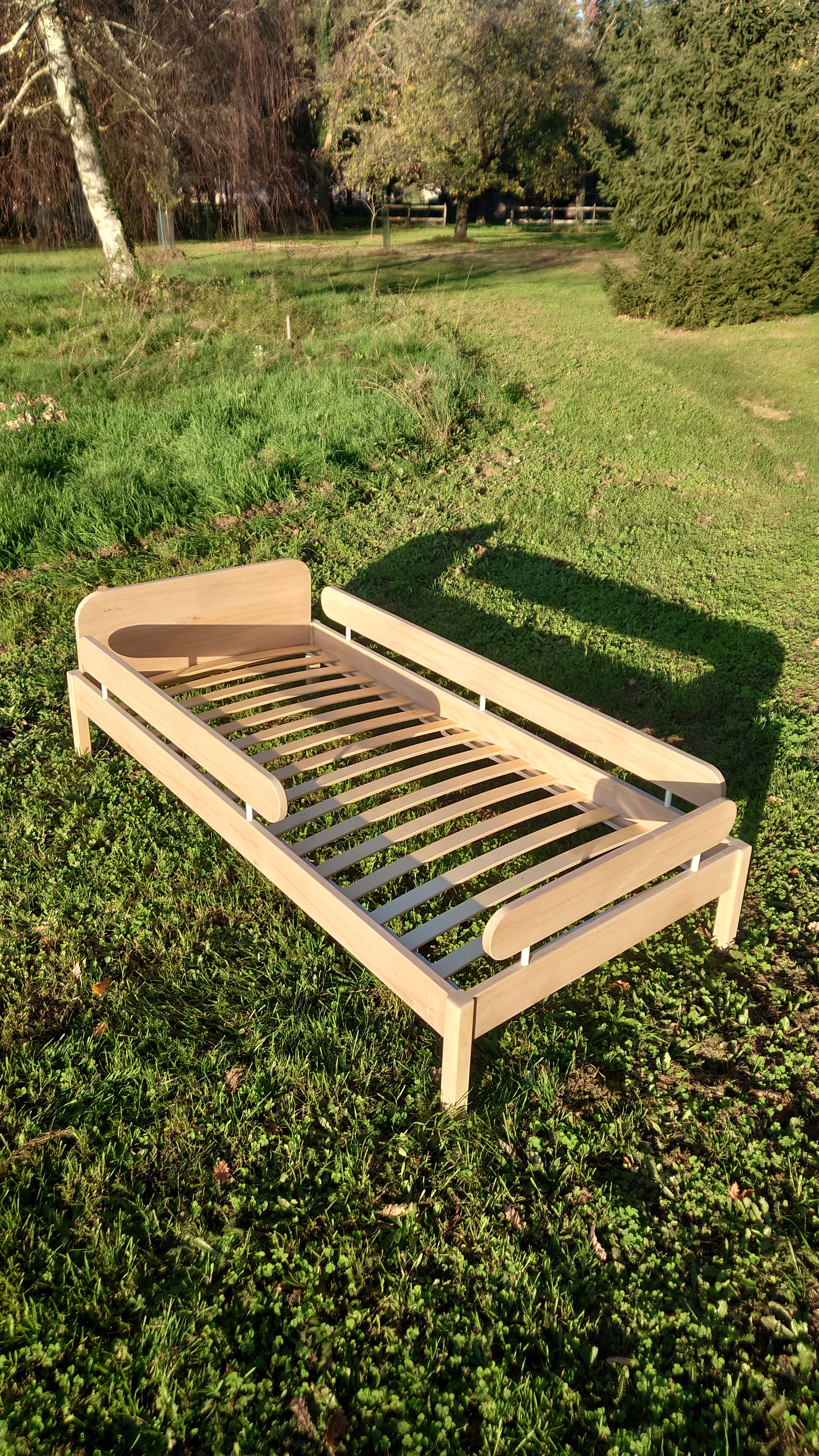 Atelier topobois lit massif hetre