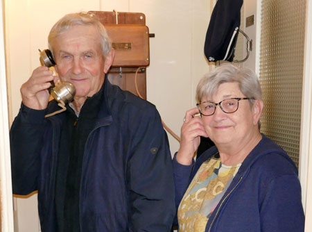 Une journée bien remplie pour le guide du musée !