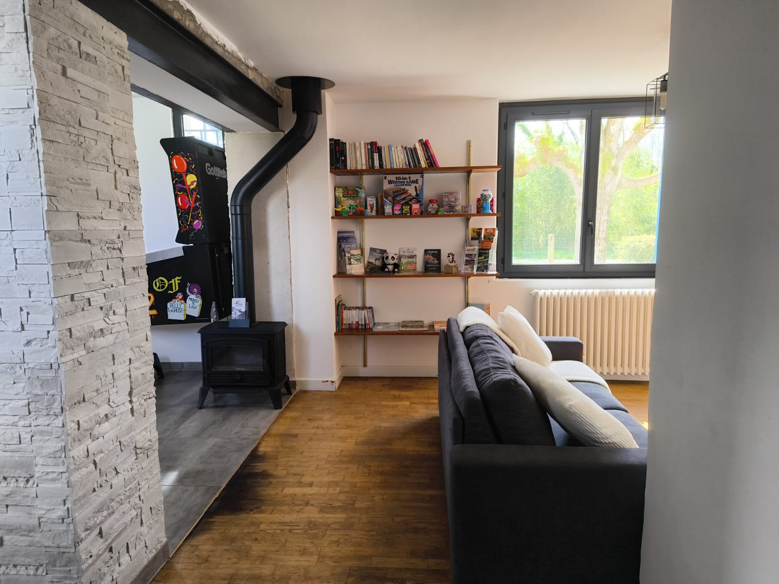 Les petits logis de l ecluse salon 2 