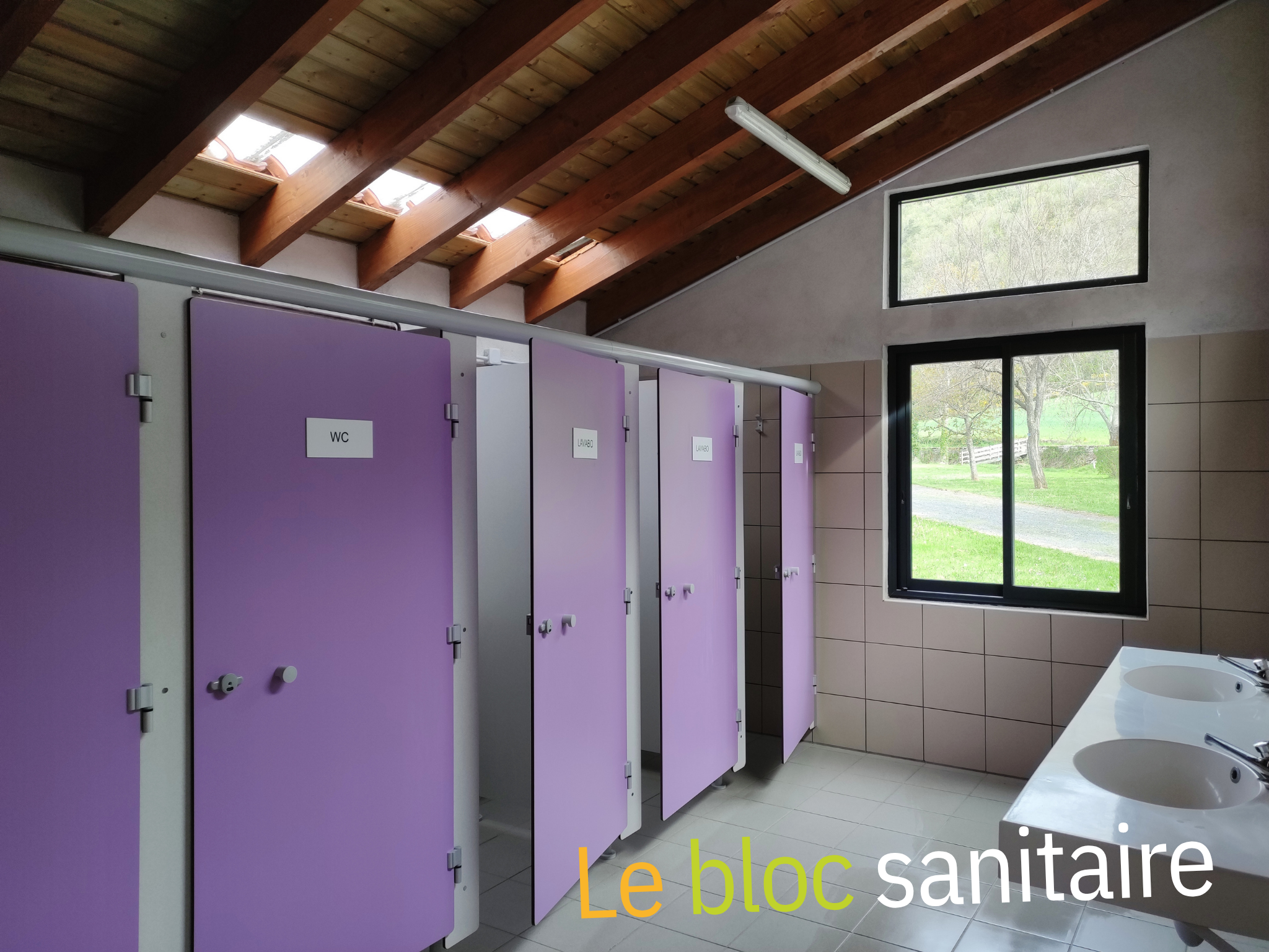 Découvrez Auriac-l'Eglise, village nature du Cantal. Gîtes, chalets, camping blog communal, sorties randonnées. Préparez votre séjour serein en Vallée de la Sianne !