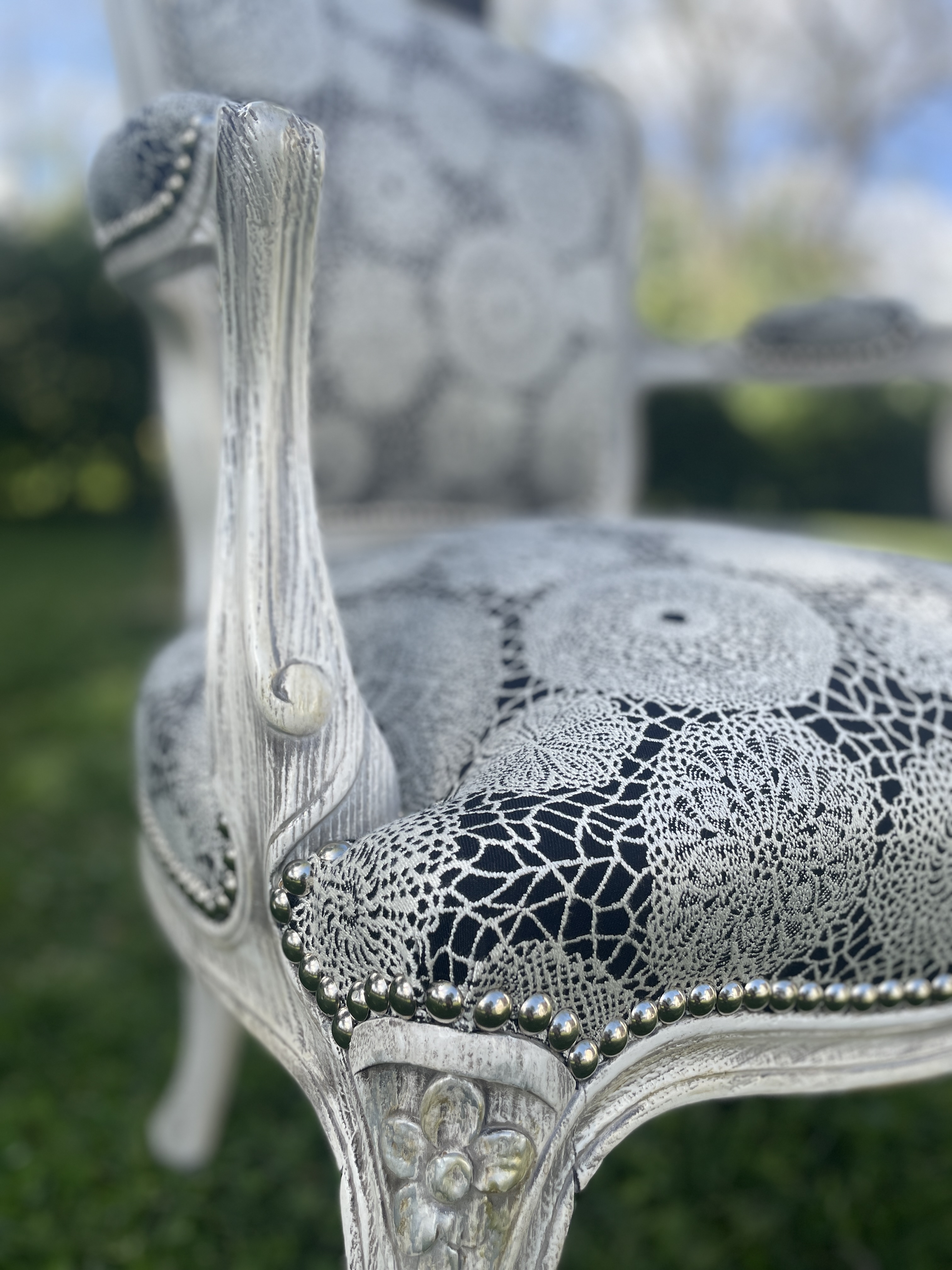 Atelierlesrenaissances tapissier bordeaux relookingmeuble fauteuil cabriolet restaurationfauteuil tapissierlacanau tapissiermedoc stagetapisserie formationtapisserie