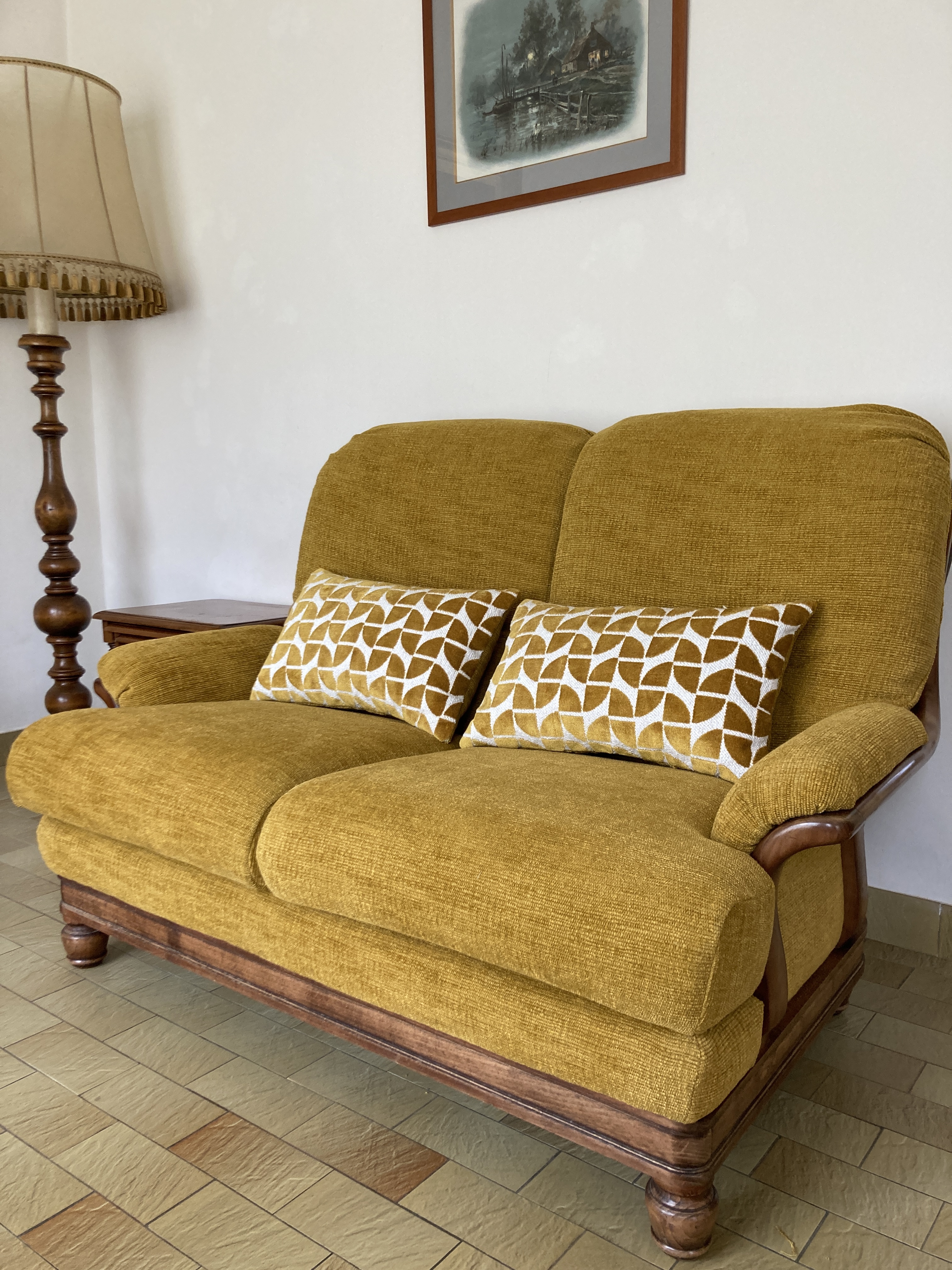 Atelier les renaissances tapissier decorateur relooking meuble restauration refection fauteuil canape saint medard en jalles saint aubin de medoc bordeaux gironde lacanau eysines blanquerfort