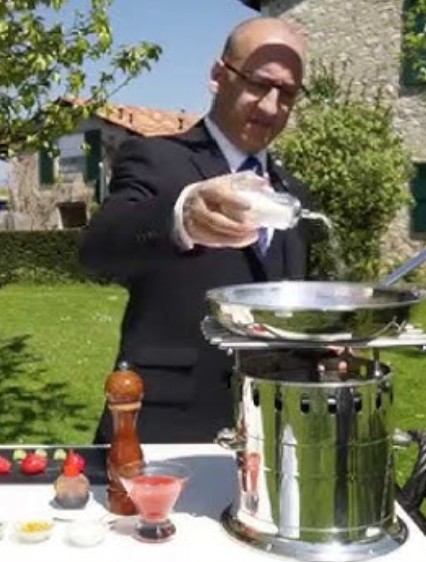 Fraises-flambees-a-la-vanille-1