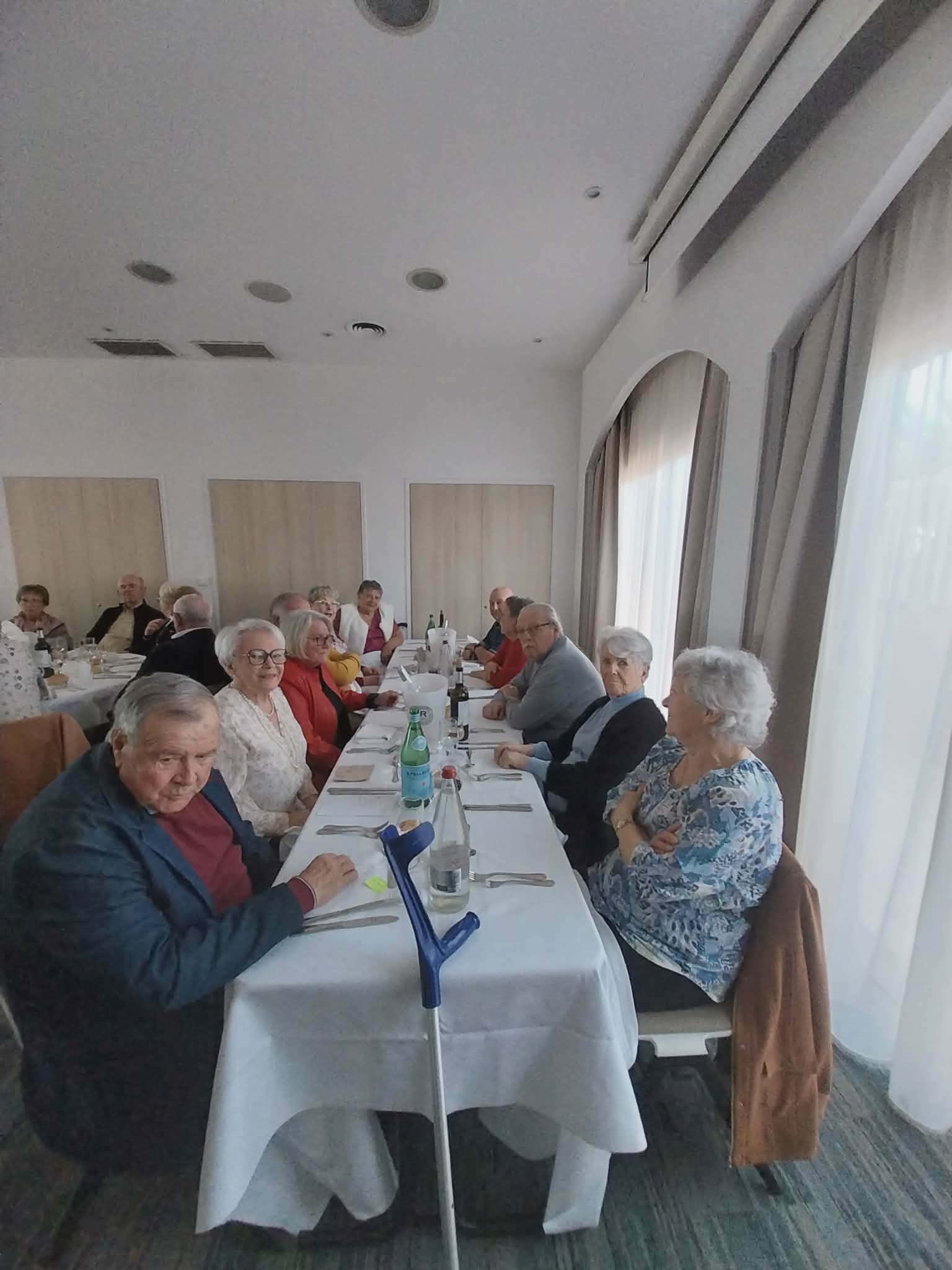 79e0d5ae ca48 4b7d bdf7 d2548db36e4f