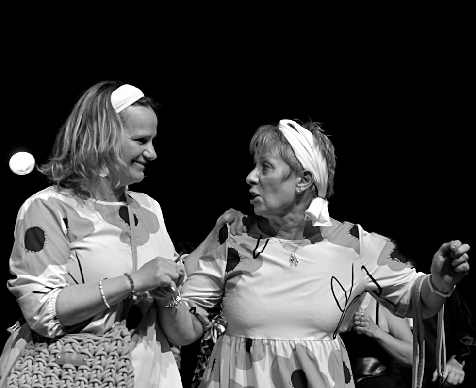 283f4165 7d5a 4af4 b31a 3a66d97c1cbb 1 105 c