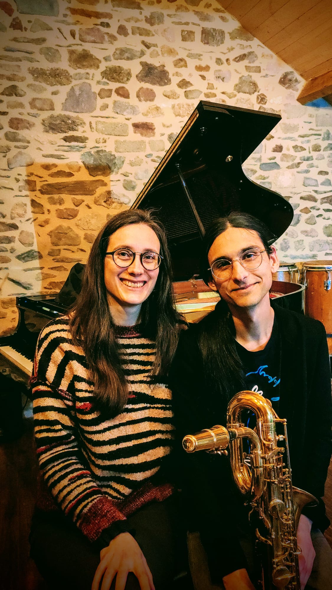 Krishvy-et-Flora-MusiqueEmphase
