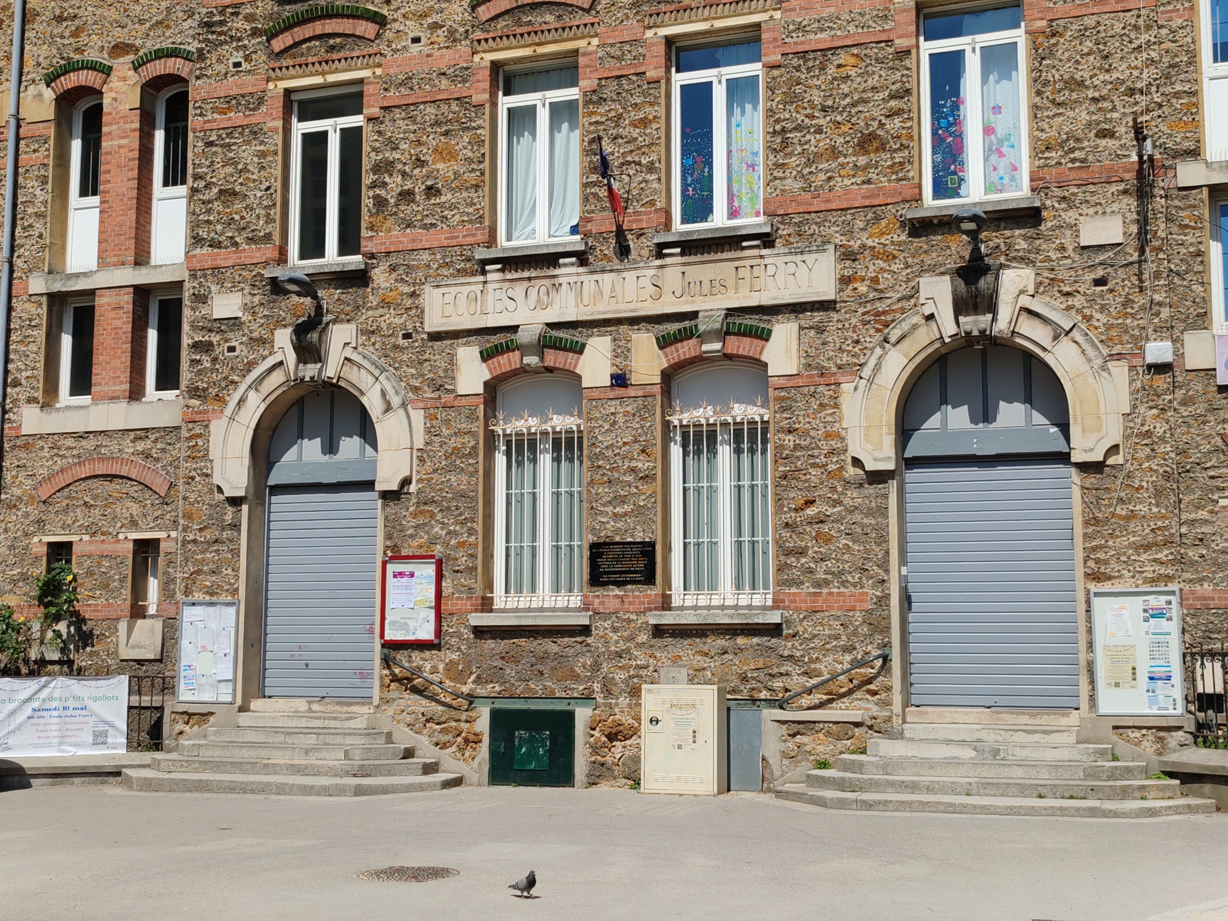 Laicite-56-ecole-communale
